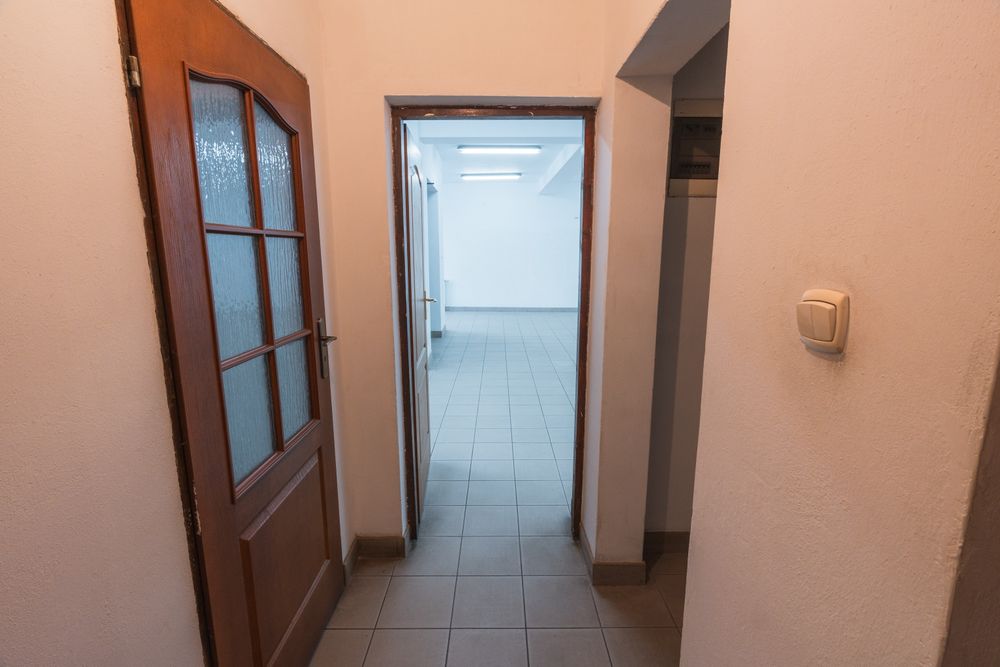 Lokal handlowo-usługowy 120 m², Proszowice, Mały Rynek
