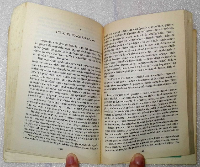 Livro A Revolução Biológica