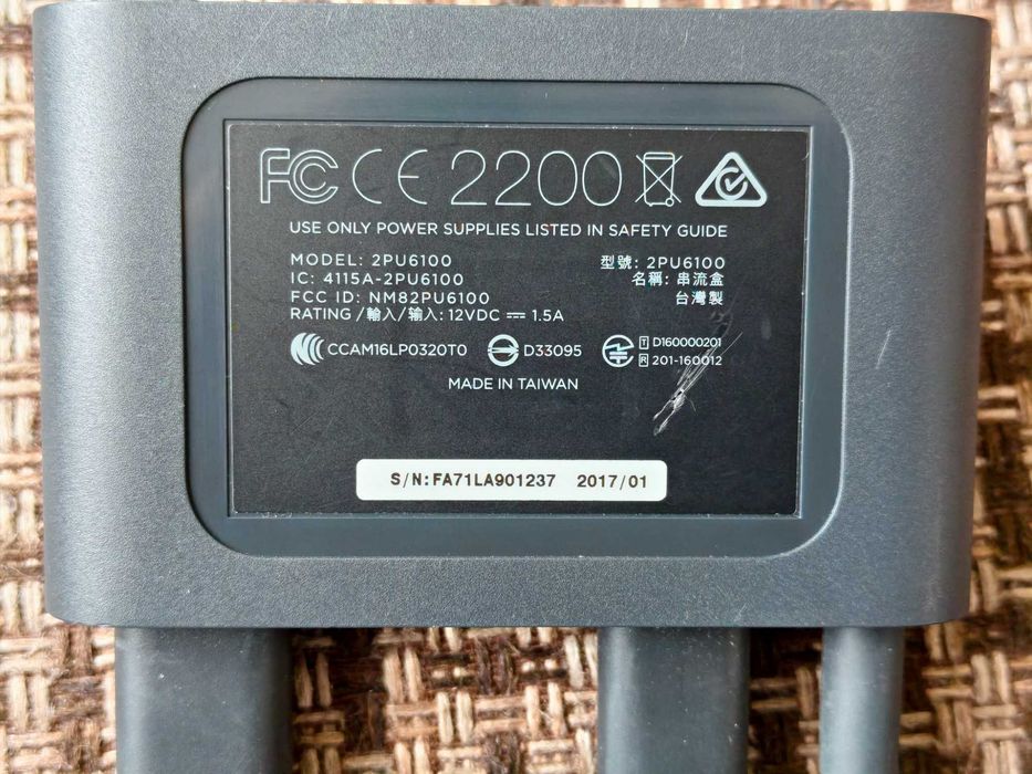 VR Шолом HTC Vive — ПОВНІСТЮ РОБОЧИЙ комплект (1 базова станція)