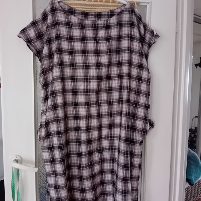 Sukienka L XL w kratkę