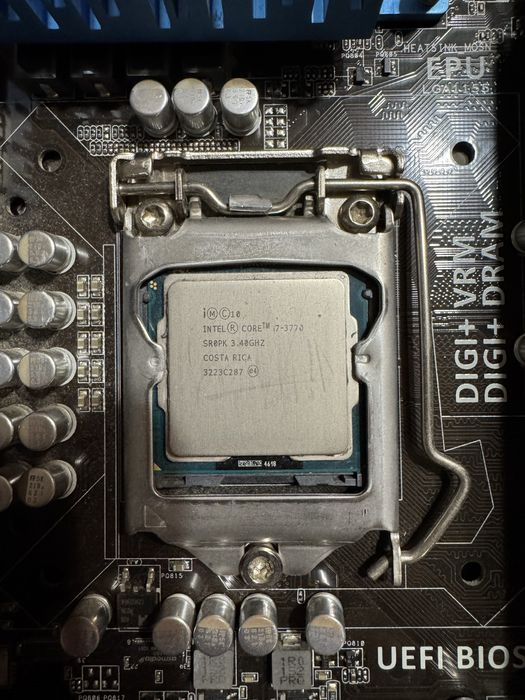 Продам материнська плата Asus + Intel i7-3770 +16gb ddr3