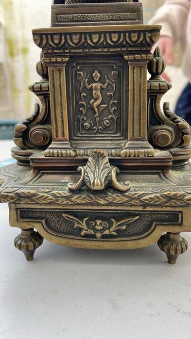 Par de castiçais antigos em bronze maciço – Barbeitos Lisboa