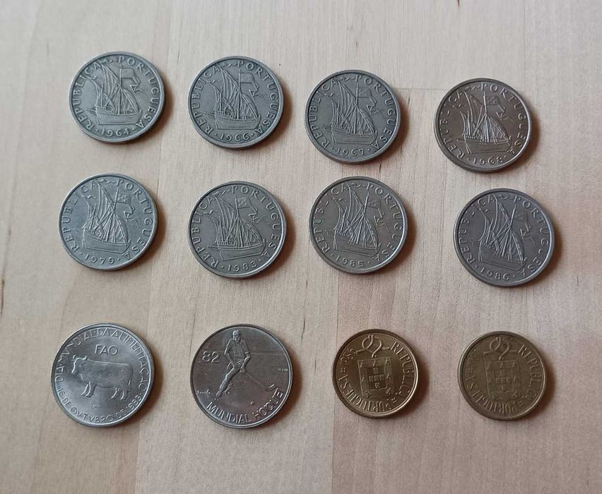 Moedas de 5$00 da Republica Portuguesa