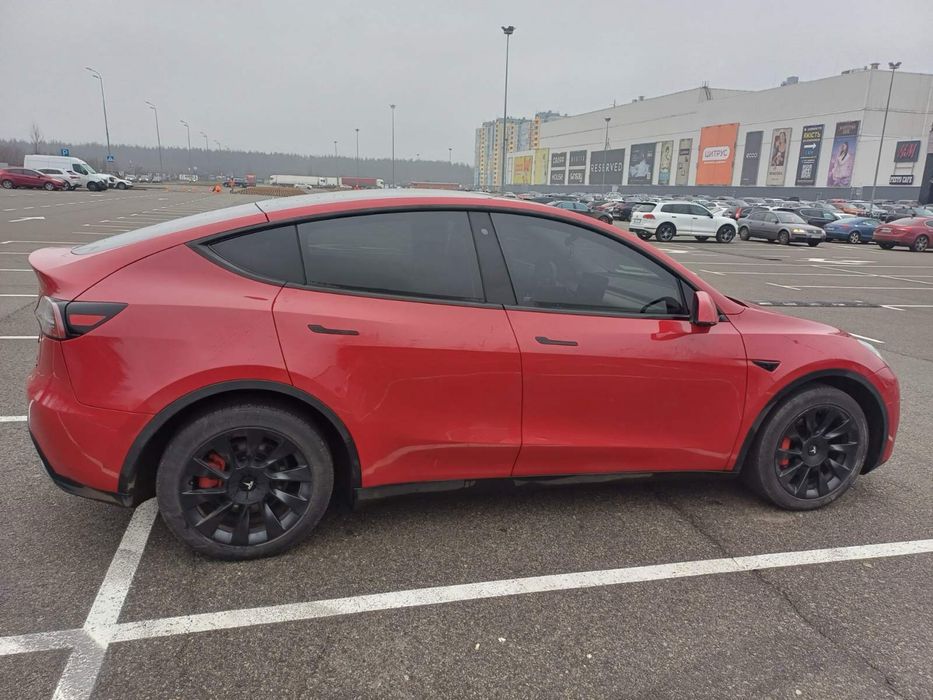 Tesla Model Y 2020
