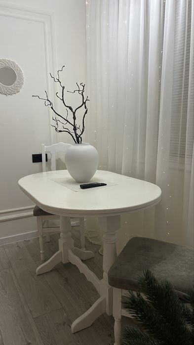 Комплект Стіл+2 стільці+ 2 табурети