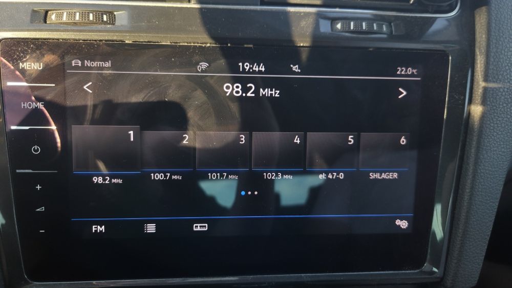 Volkswagen e-Golf 2017 — електромобіль у чудовому стані