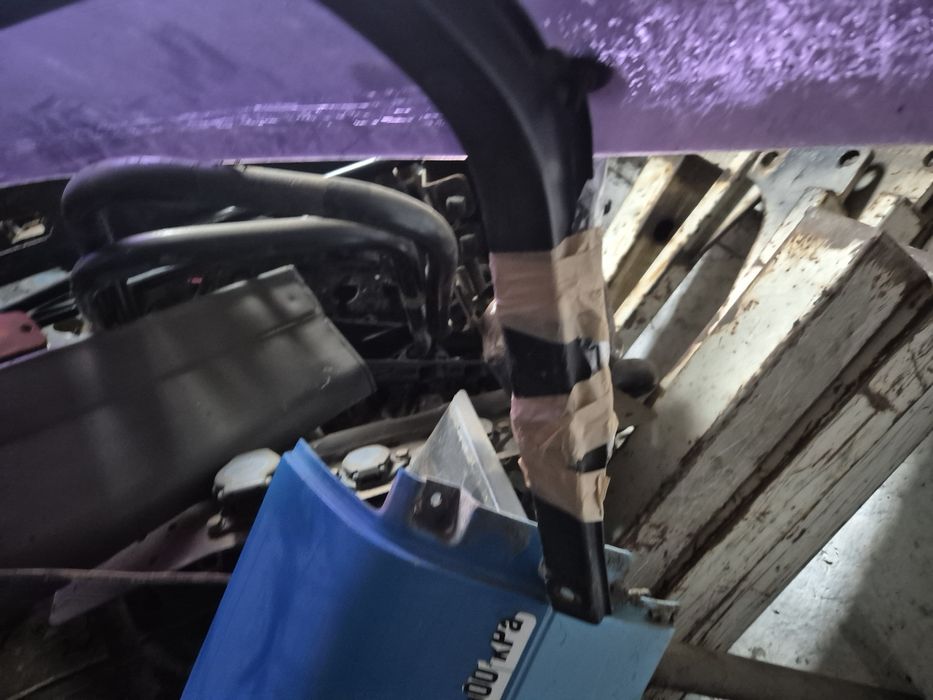 Сонцезахисний козирьок ман ле 8.180 220 280