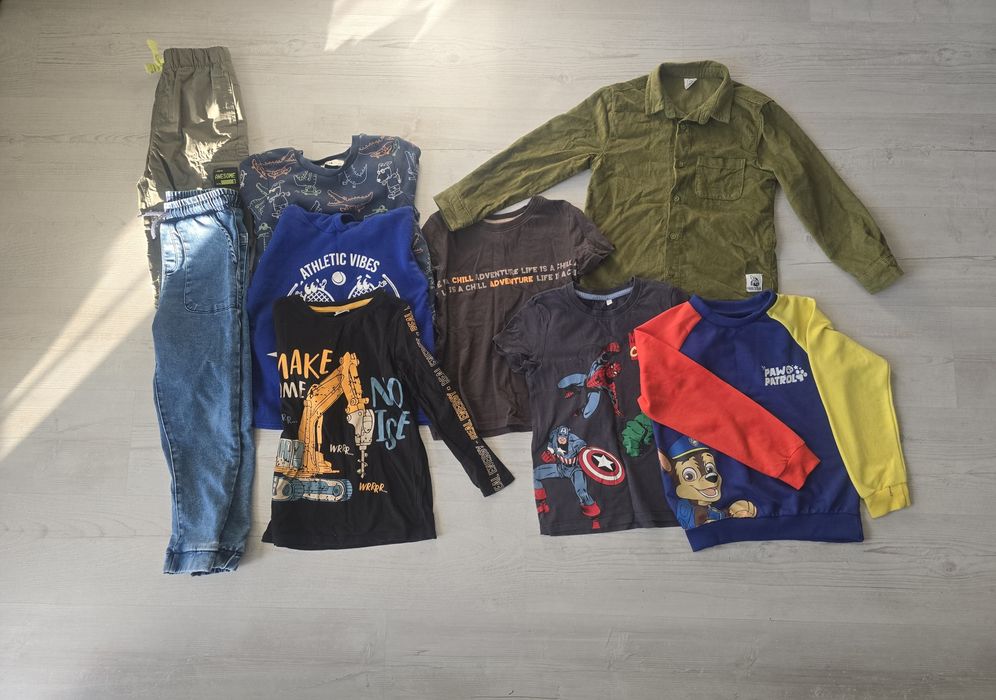 Zestaw ubran- 9szt 122-128 cm