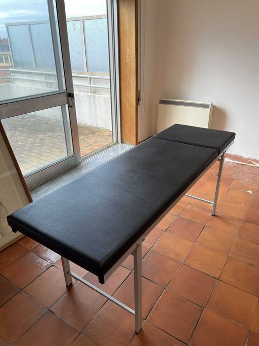 Marquesa preta em excelente estado