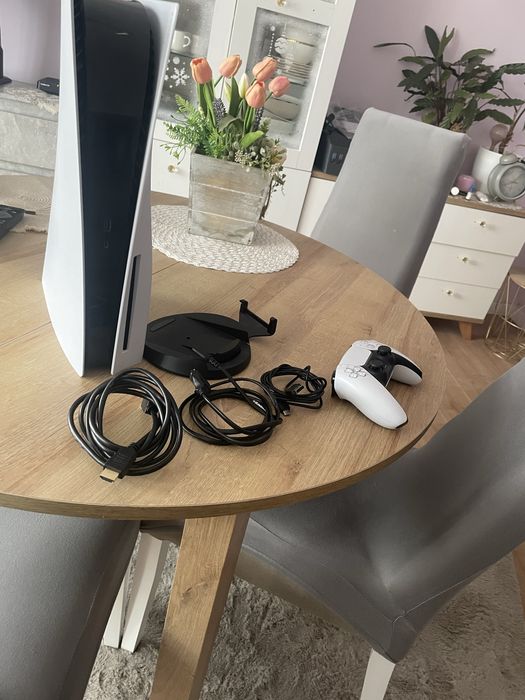 Playstation 5 (nie czyta plyt)