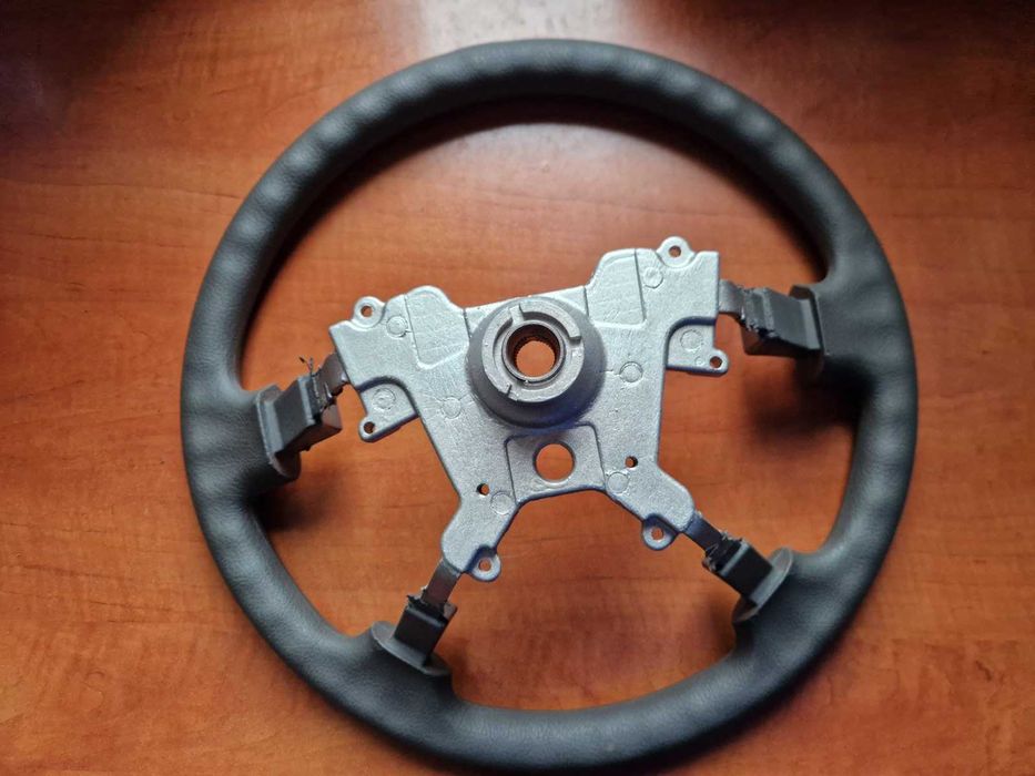 Руль Kia Cerato 2006-2009 г, ОРИГИНАЛ, 1 поколения, новый