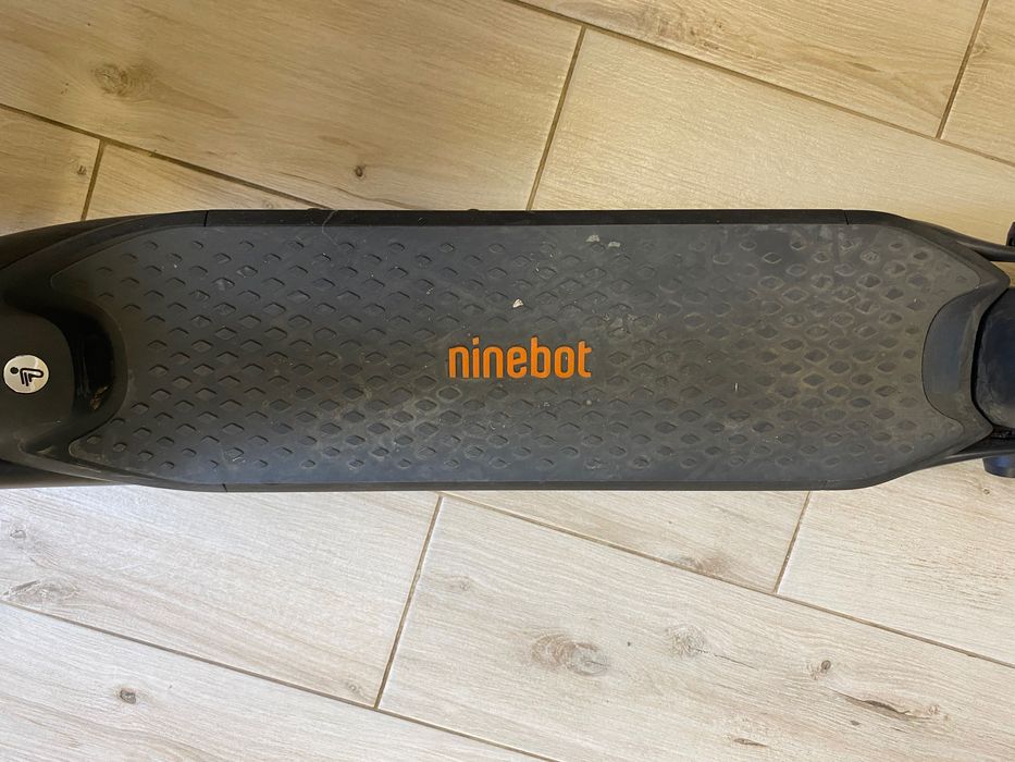 Електро самокат ninedot