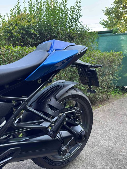 BMW R 1200 RS/R - dużo akcesoriów pelna historia serwisowa