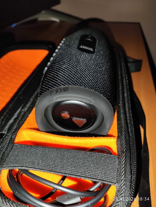 Портативна акустика JBL Charge 5 Black (JBLCHARGE5BLK)