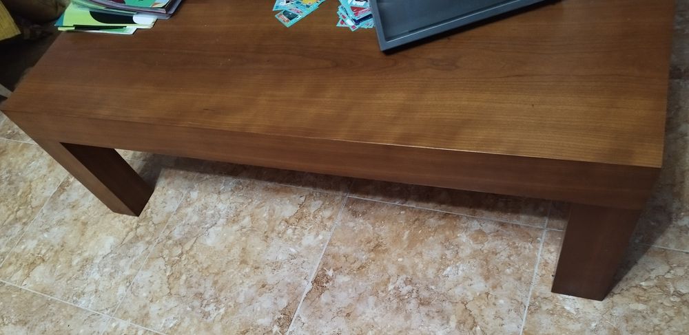 Mesa de Centro em cerejeira