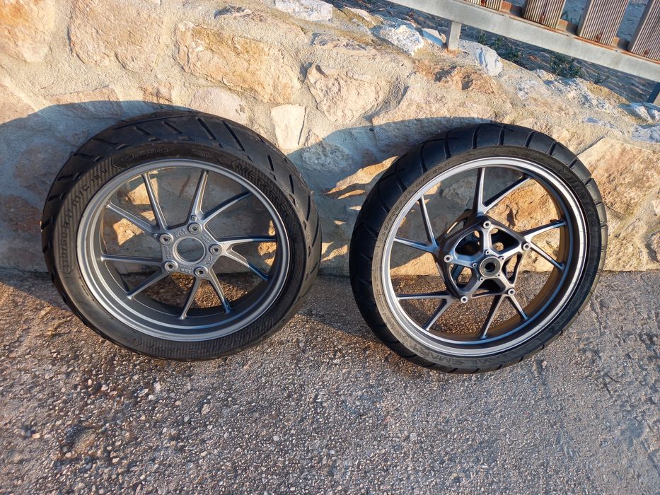 Jantes e pneus Bmw gs 1200