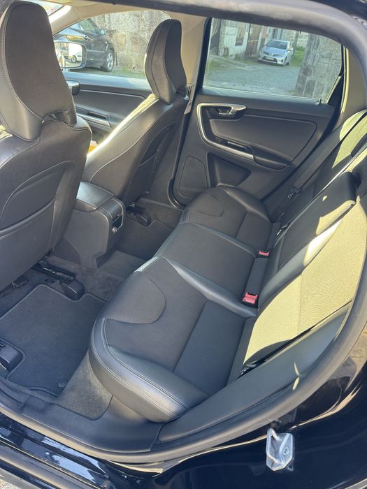 Volvo XC60 2.0 D Automático