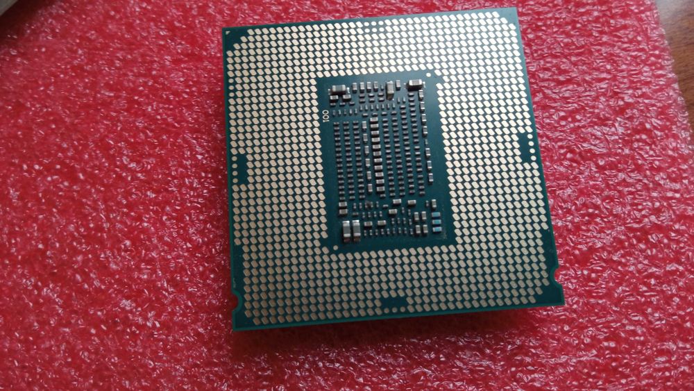 Процессор Intel Core i5-9400F 2.9GHz- 6 ядер  / 8GT / s / 9MB s1151