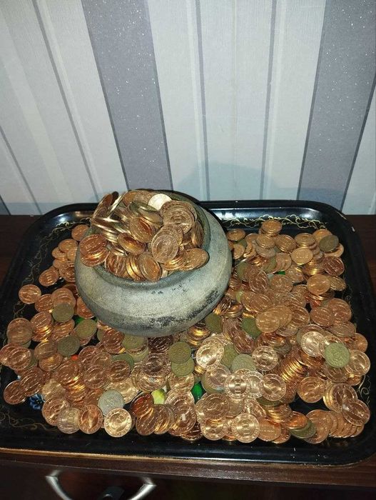 Продам игровые жетоны.