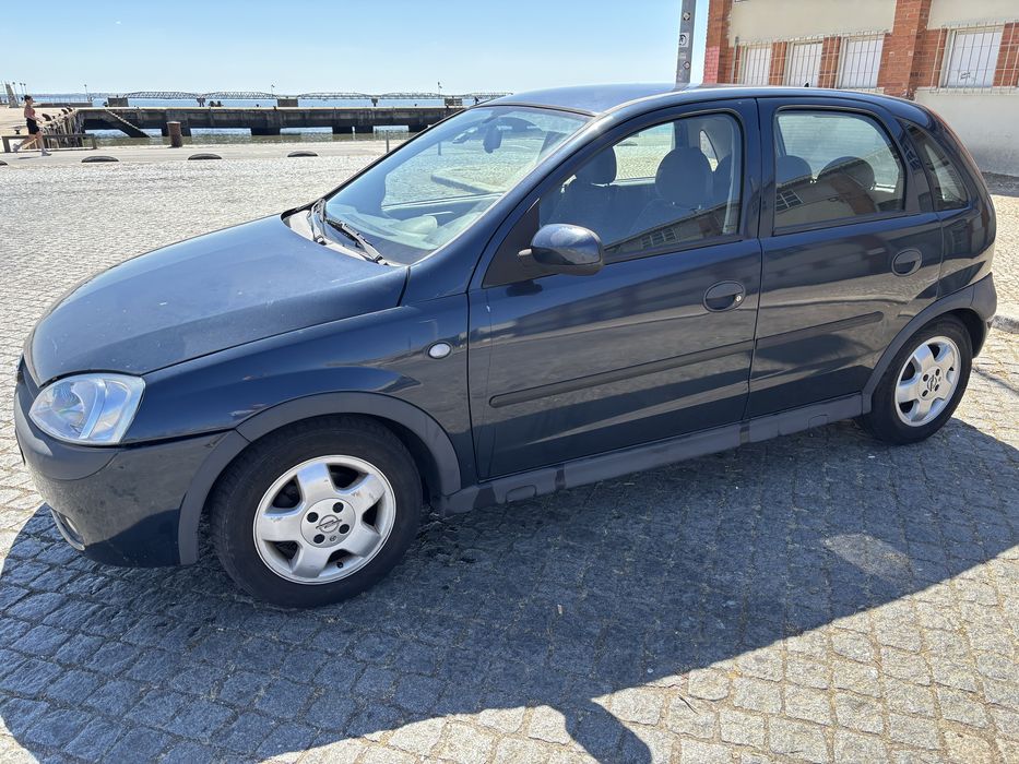 Opel corsa 1.2 Confort