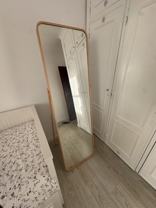 Espelho corpo inteiro ikea