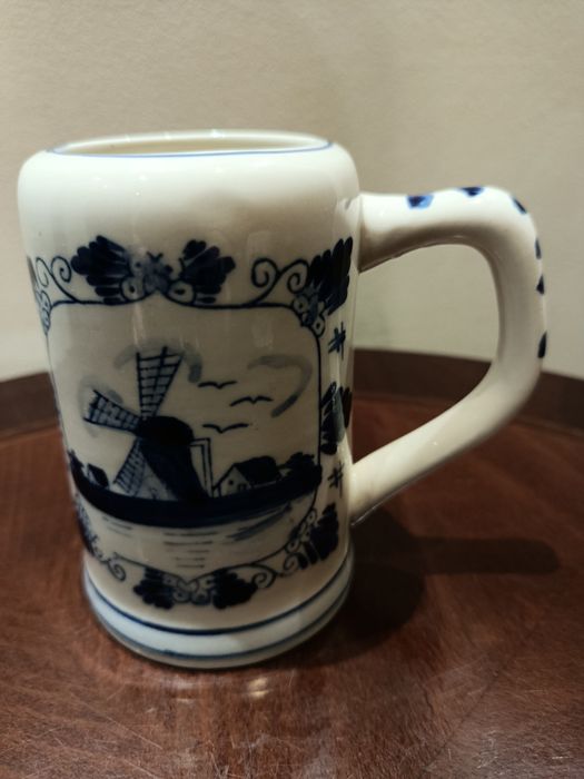 Śliczny stary kufel porcelana Delft