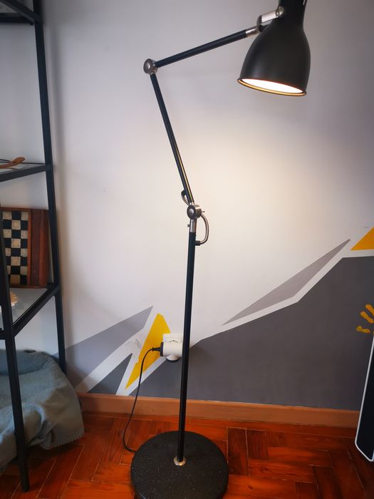 Candeeiro de pé ikea