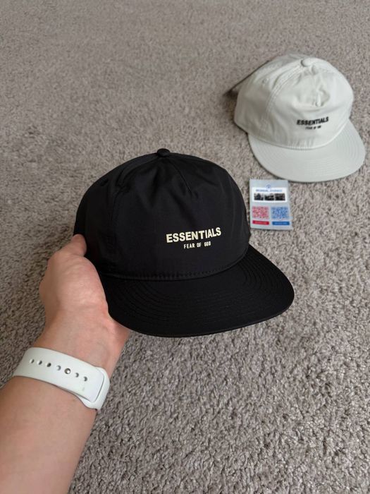 Кепка Fear Of God Essentials (FOG)