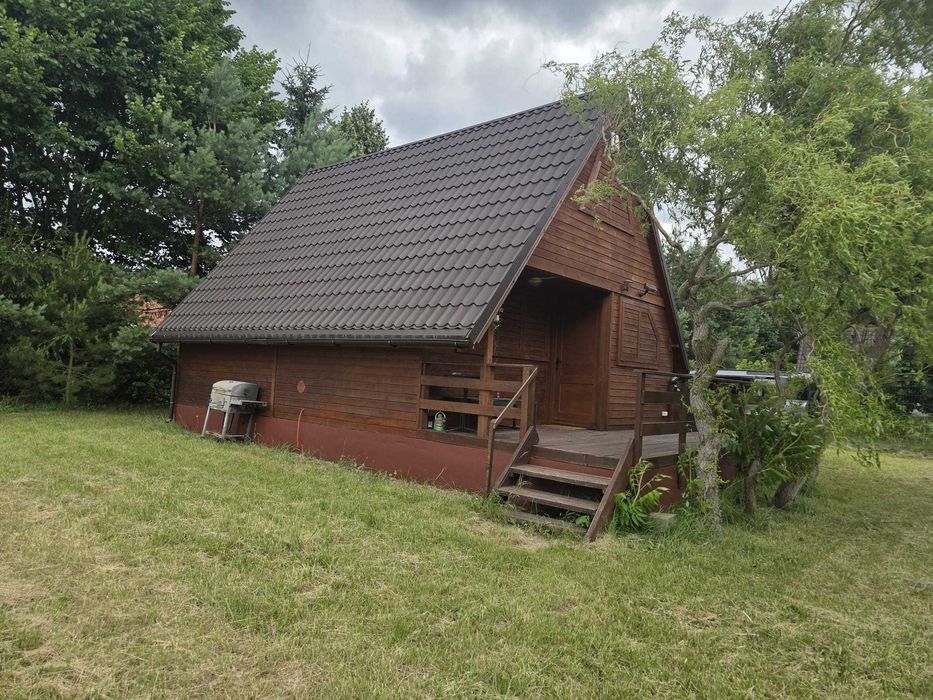 Domek nad jeziorem Ublik w cichej pięknej okolicy