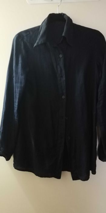 Vendo conjunto de 4 camisas sendo 3 femininas e 1 masculina