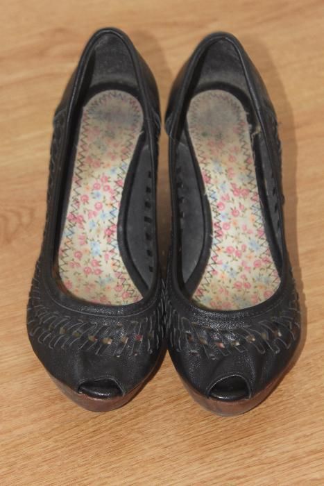 Sapatos pretos Pull&Bear