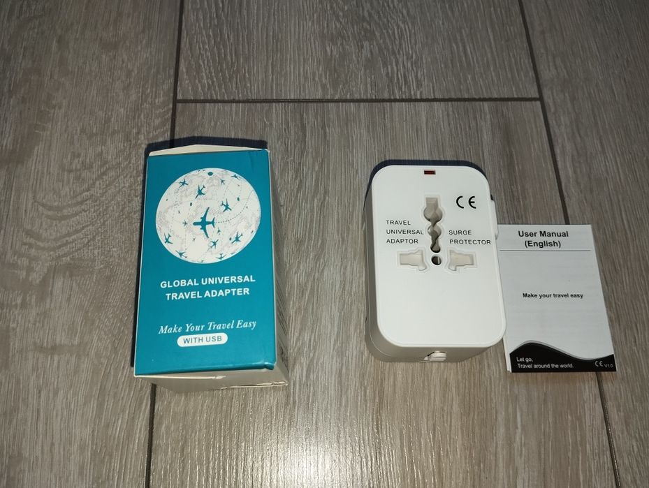 Uniwersalny adapter podróżny
