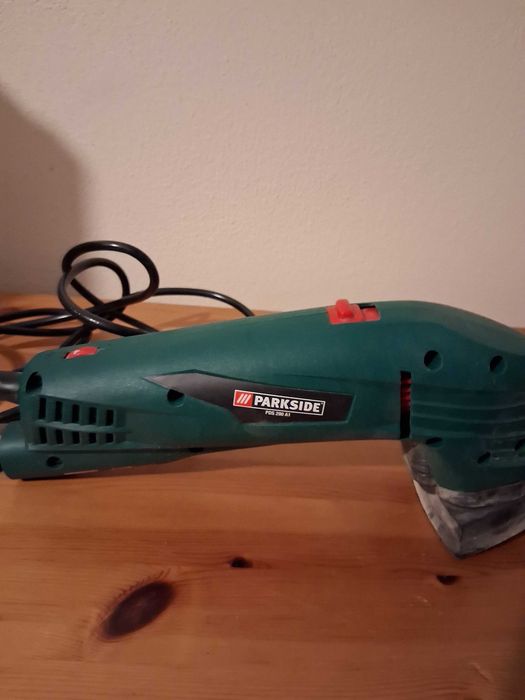 Lixadora triangular Parkside