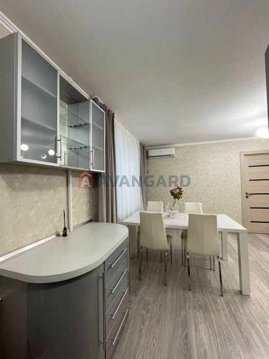 Продам 2к.квартиру с ремонтом Левый берег