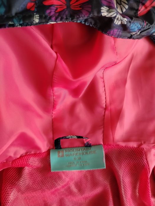 Курточка на дівчинку