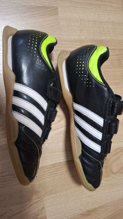 Футзалки Adidas 11Pro