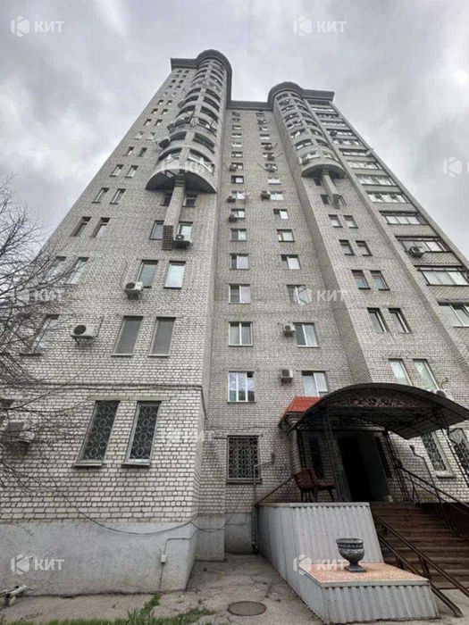 3к. 95м2 м. Вокзальная (ЖК Красная Шапочка, ул. Славянская) 105252