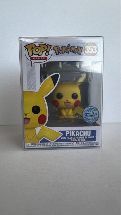 Funko Pop! Pikachu #353 — Pokémon Special Edition