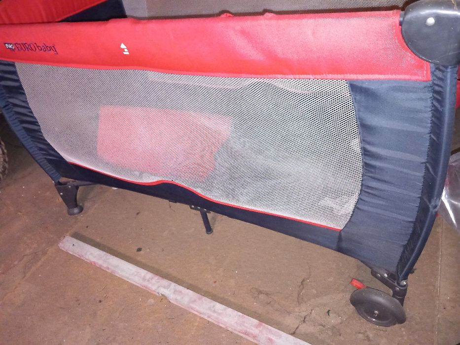 Łóżeczko dziecięce turystyczne