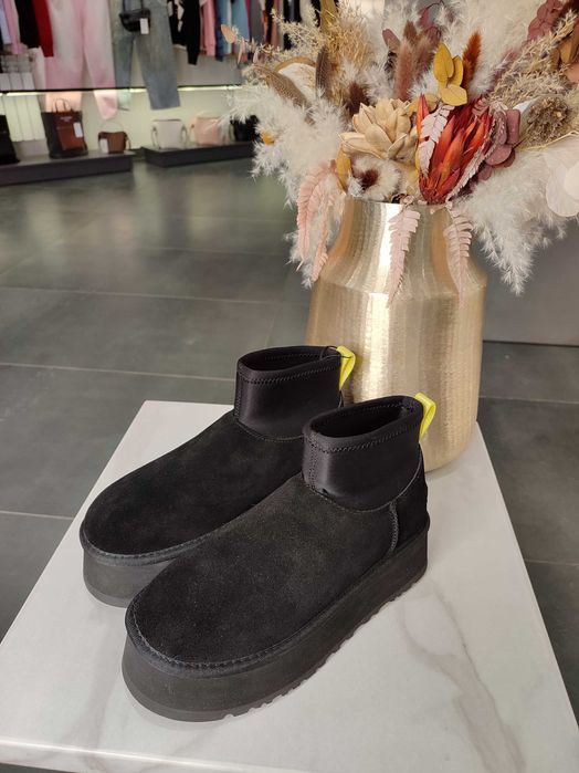 Черевики UGG Classic Mini Dipper Boot Black