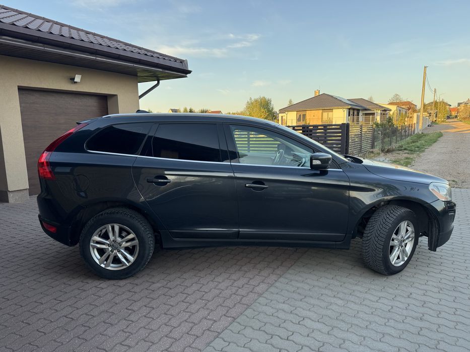Volvo XC60 2.0 Diesel | 2010 | Hak | Jasne wnętrze