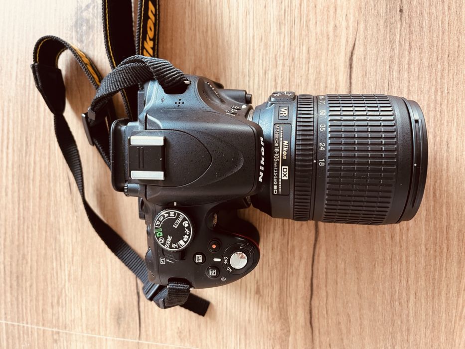 Nikon D5100 + lente 18-105