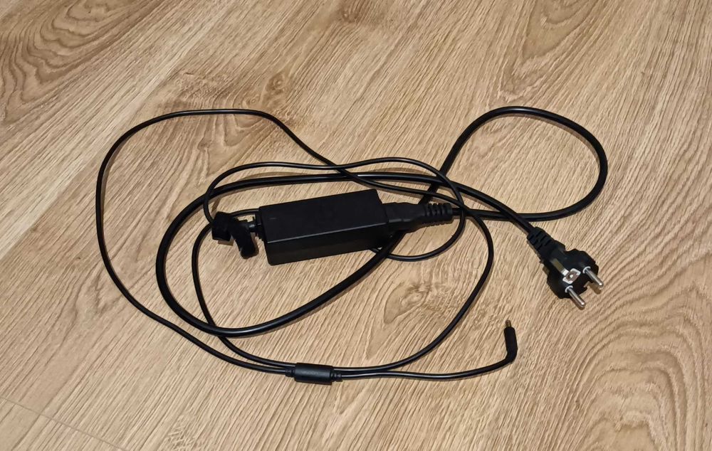 Laptop DELL Vostro 3568 i5 SSD