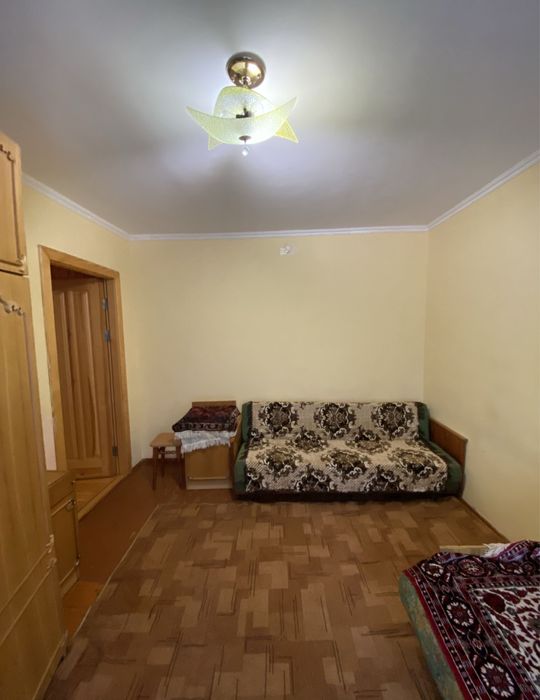 Вільна! Кімната Дівчатам/Жінкам 4500+світло Київська 16