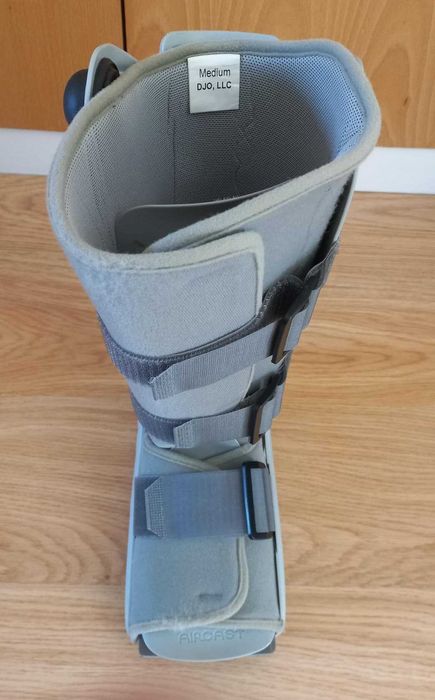Bota Walker Ortopédica Fixa Insuflável Longa – Médio (39 – 41)