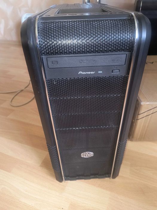 Супер ціна за топовий i7 2600/zalman gnps10x/giabyte ga-p67a-ud4/Chieftec APS-750C/palit gtx580/16Gb/1 Tb ssd