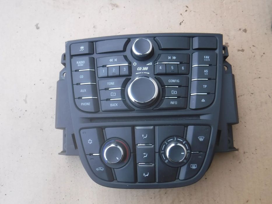 Opel Meriva B panel radia klimatyzacji 13346041 13346092 nawiewu