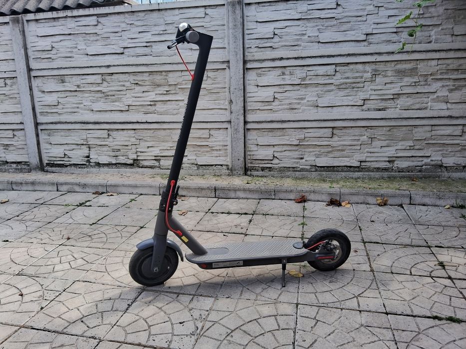 Електросамокат Kuggo m365