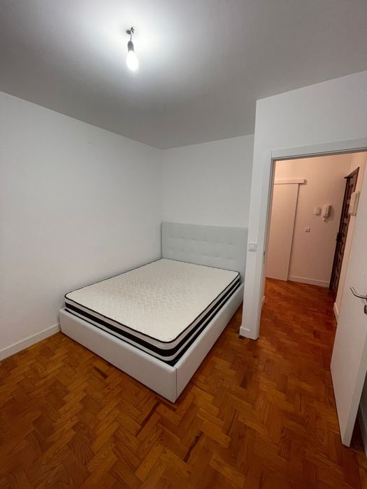 Quarto individual para arrendar. Entrada imediata