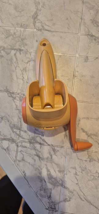Ручная тёрка Moulinex